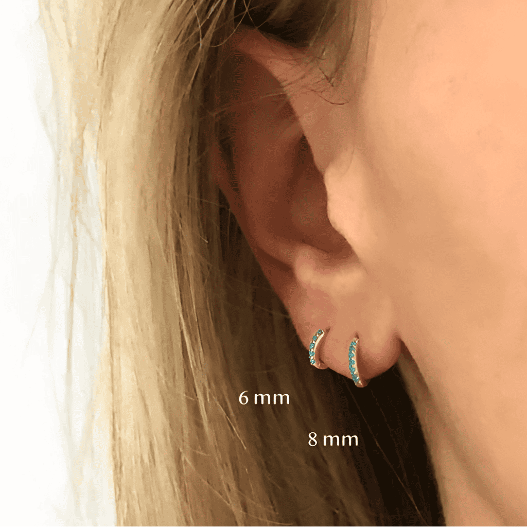 Amara Huggie Hoop Earrings Set