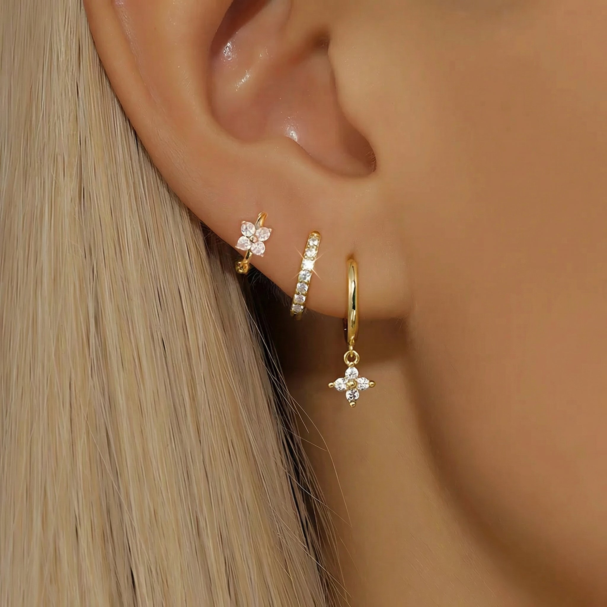 Elara Clover Hoop Earring Set