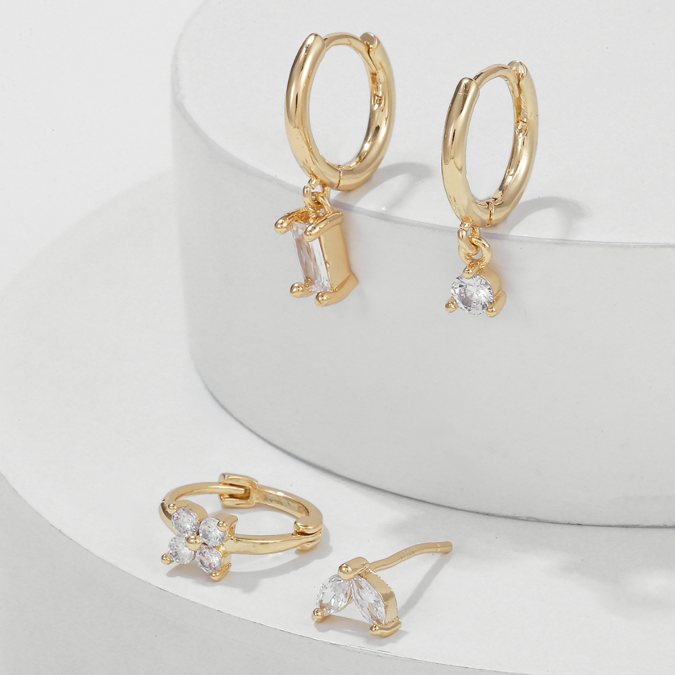 Fleur Crystal Flower Earring Set