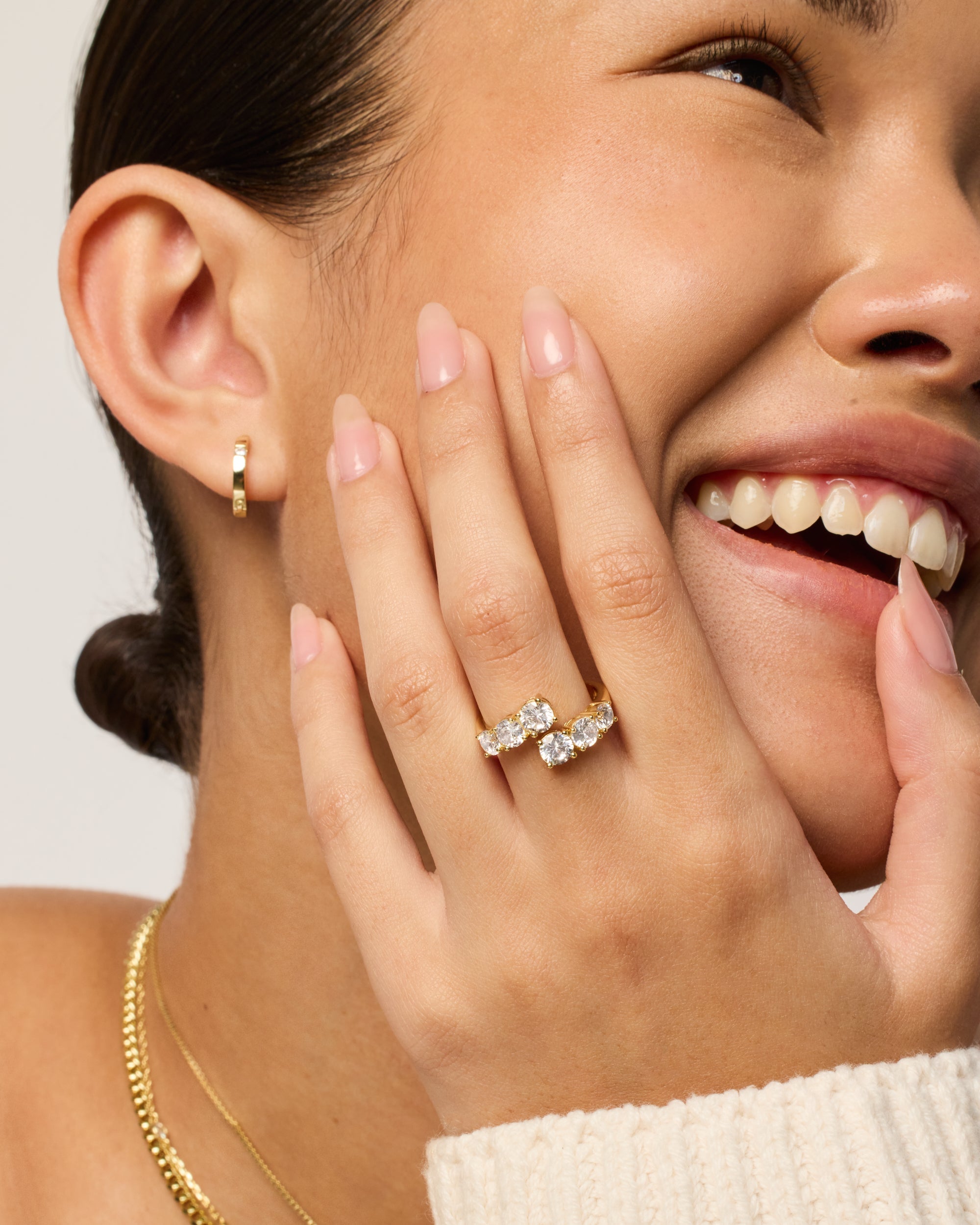 Nut Crossover Chunky Ring